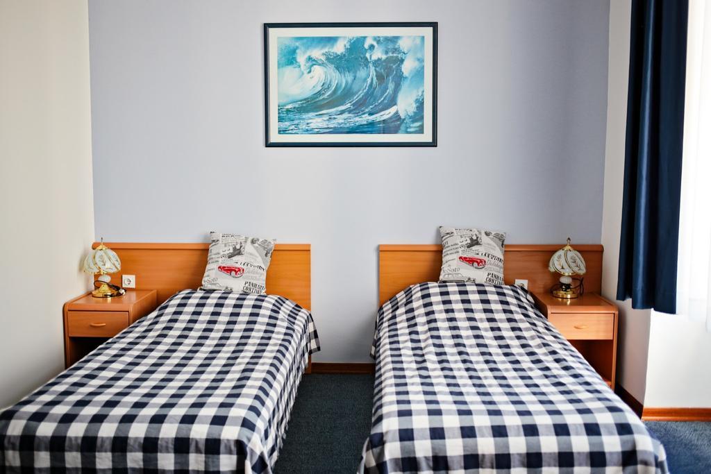 Hotel Veli Joze Pula Bagian luar foto