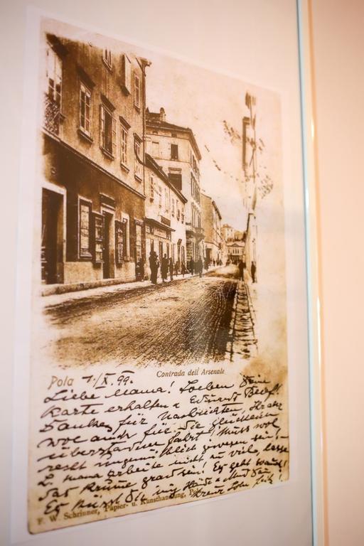 Hotel Veli Joze Pula Bagian luar foto