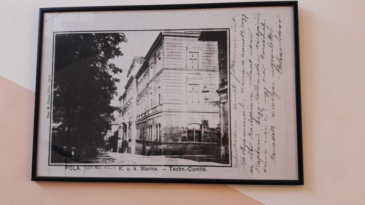 Hotel Veli Joze Pula Bagian luar foto